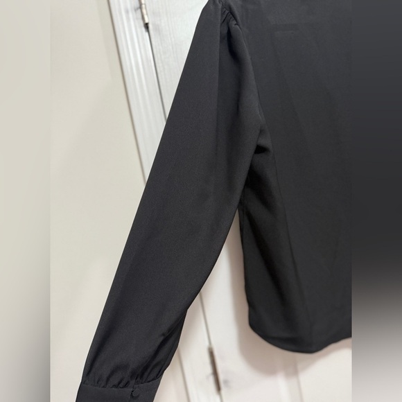 J.Crew Long Sleeve Ruffle Front Top Satin Crepe Blouse Women M Black Pink Ballet - Picture 13 of 16